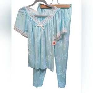 Vintage Pajamas Blue floral Miss Dira Nylon